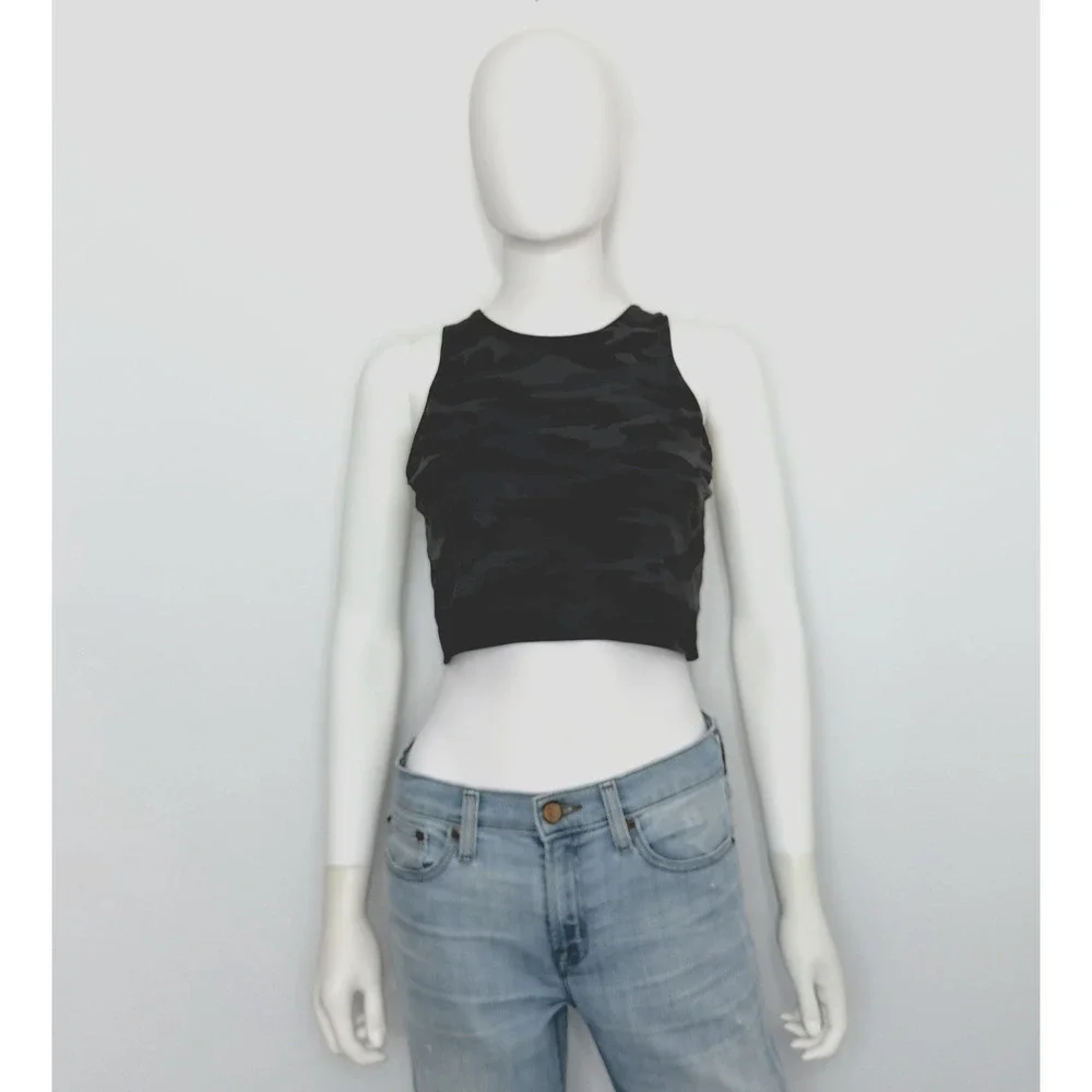 Athleta Conscious Crop Top Bra Women M Black Gray Camo Racerback Logo